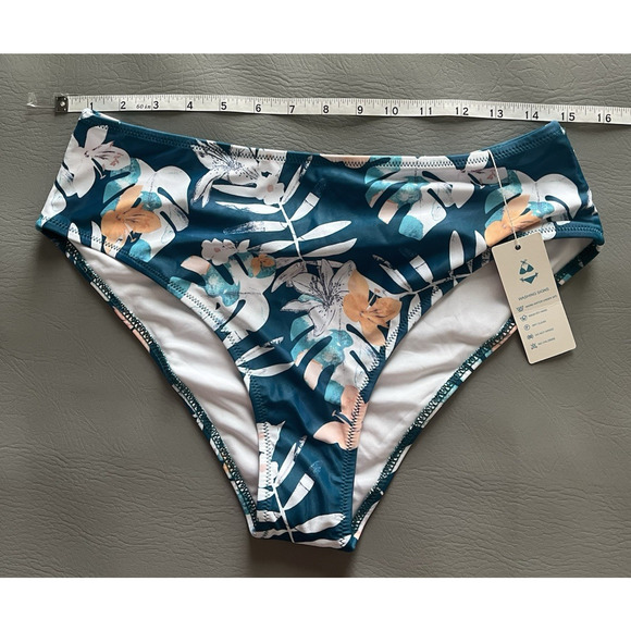 Beachsissi | Women Large | Modest Swim Bottom | Trop Teal | Hibiscus Print | NWT - Picture 6 of 6